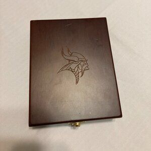 MN Vikings Wine opener set in wood etched box - NWOT